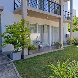 Bed & Breakfast Silina Airport & Transit, Katunayake